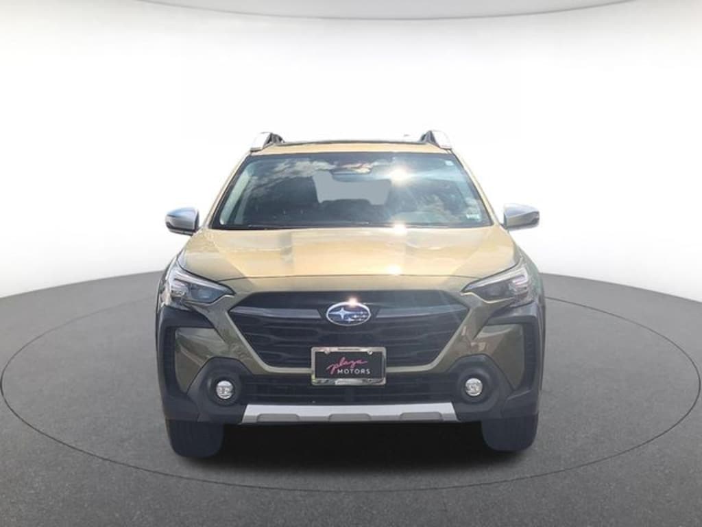 Used 2023 Subaru Outback Touring SUV