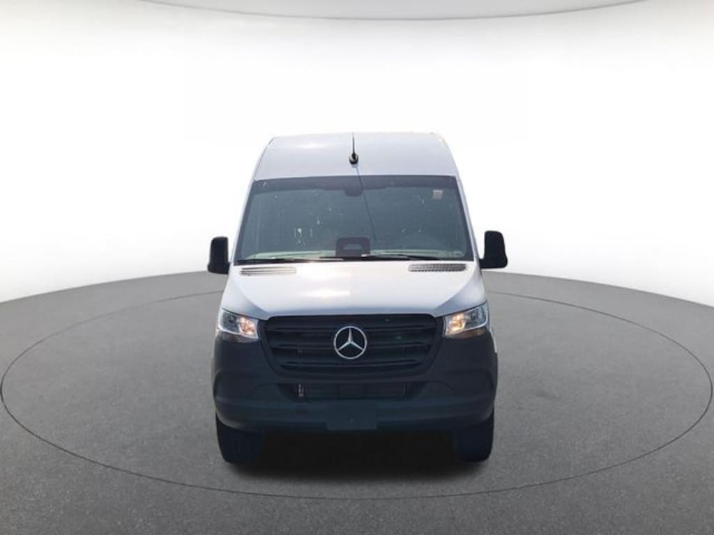 New 2025 Mercedes-Benz Sprinter 2500 Standard Roof 4-Cyl Diesel HO Van Cargo Van