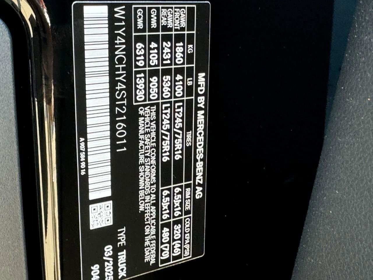 2025 Mercedes-Benz Sprinter Cargo Van Base - Photo 29