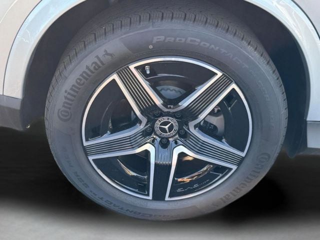 2025 Mercedes-Benz GLC Base - Photo 11