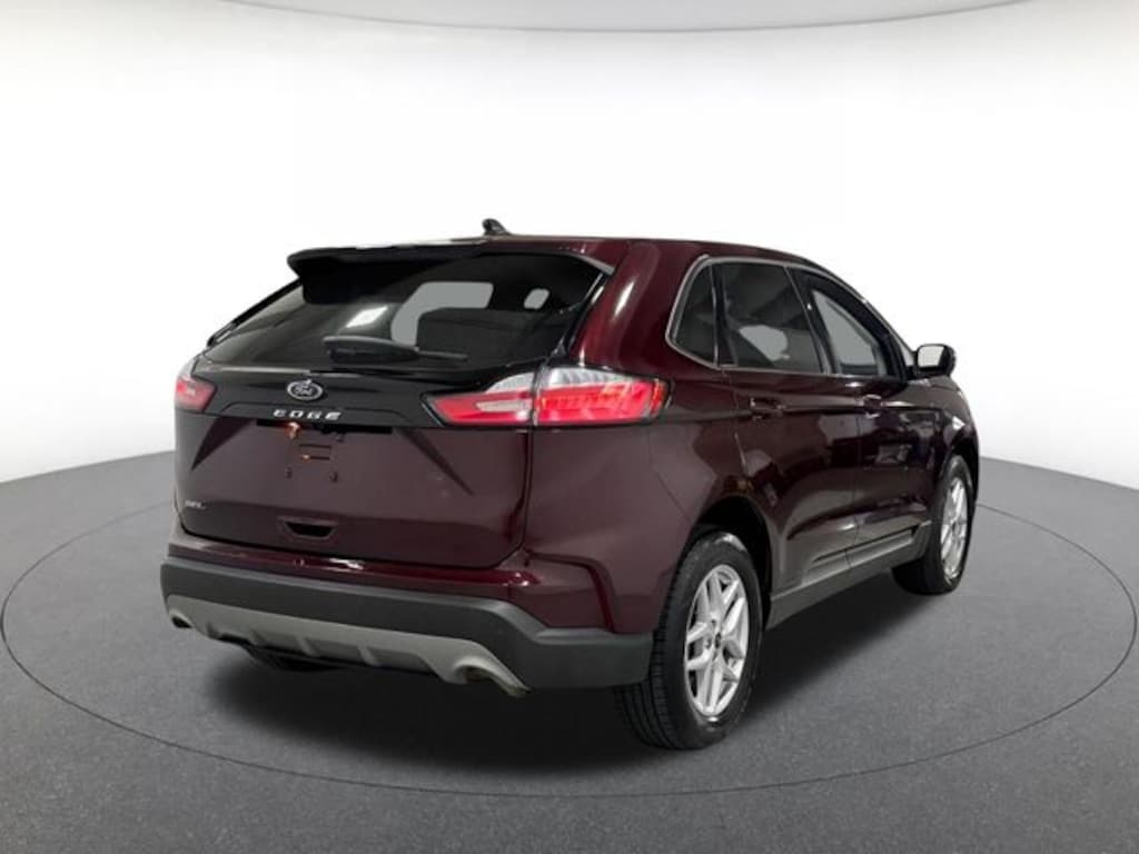 Used 2024 Ford Edge SUV
