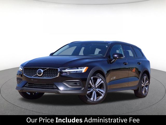 2025 Volvo V60 Cross Country