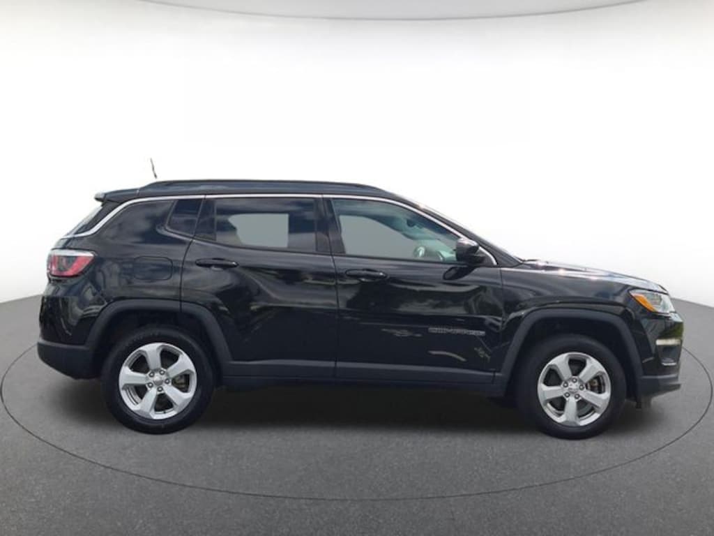 Used 2017 Jeep New Compass Latitude 4x4 SUV