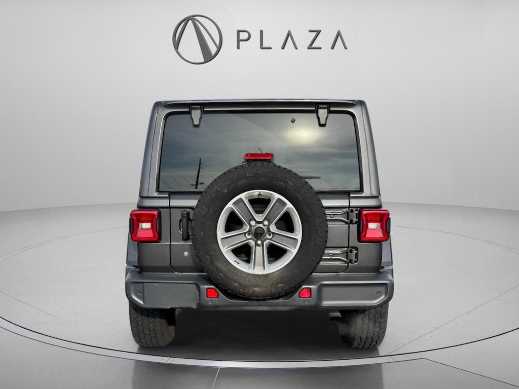 Used 2019 Jeep Wrangler Unlimited Sahara 4x4 SUV