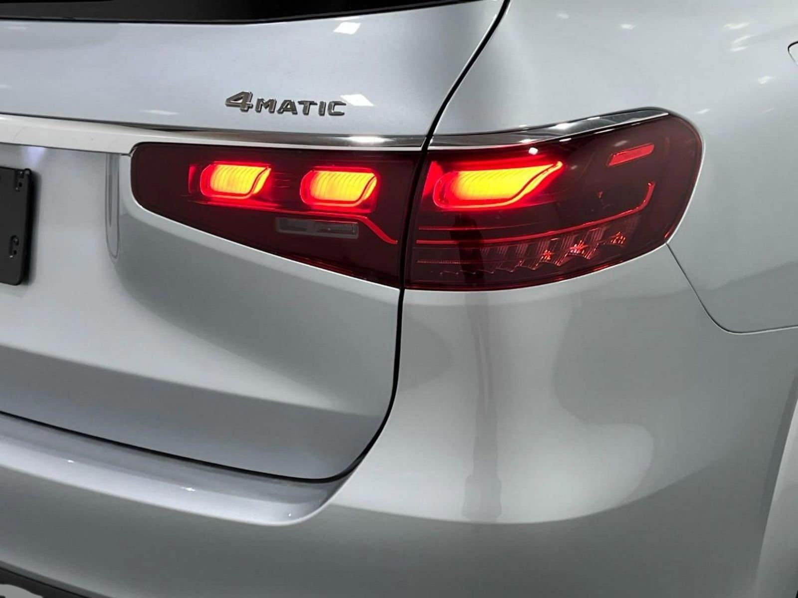 2025 Mercedes-Benz GLS Base - Photo 37