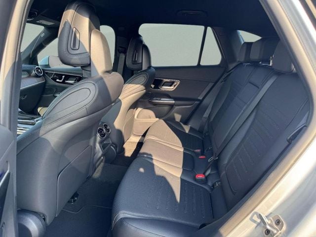 2025 Mercedes-Benz GLC Base - Photo 13
