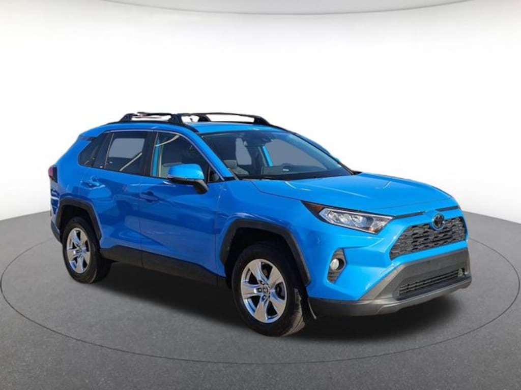 Used 2020 Toyota RAV4 XLE SUV