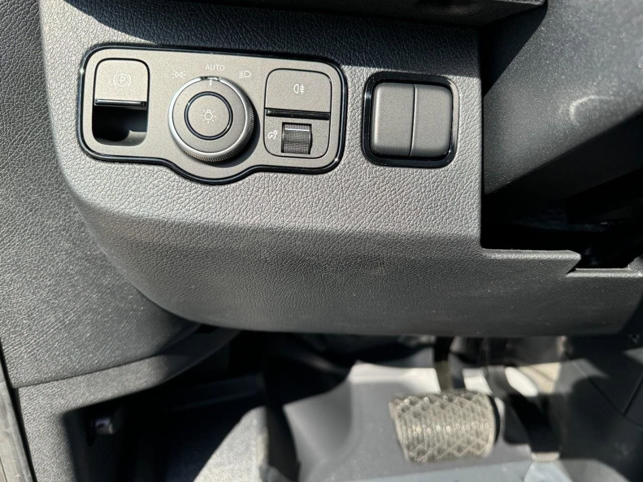 2025 Mercedes-Benz Sprinter Passenger Van Base - Photo 29