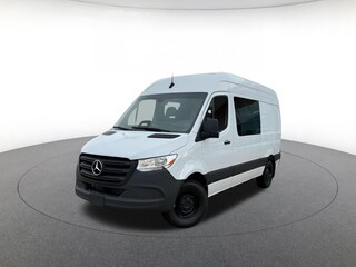 2025 Mercedes-Benz Sprinter 2500 Standard Roof 4-Cyl Diesel HO Van Crew Van