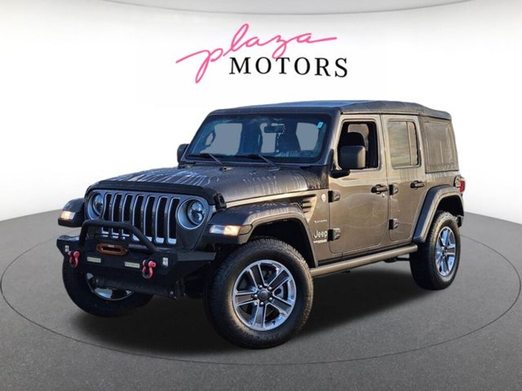 Used 2018 Jeep Wrangler Unlimited Sahara 4x4 SUV