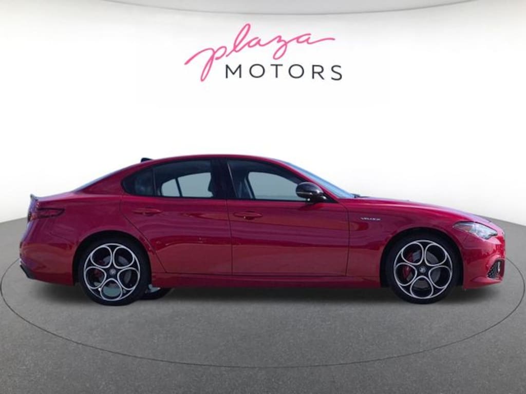 Used 2022 Alfa Romeo Giulia Ti Sedan