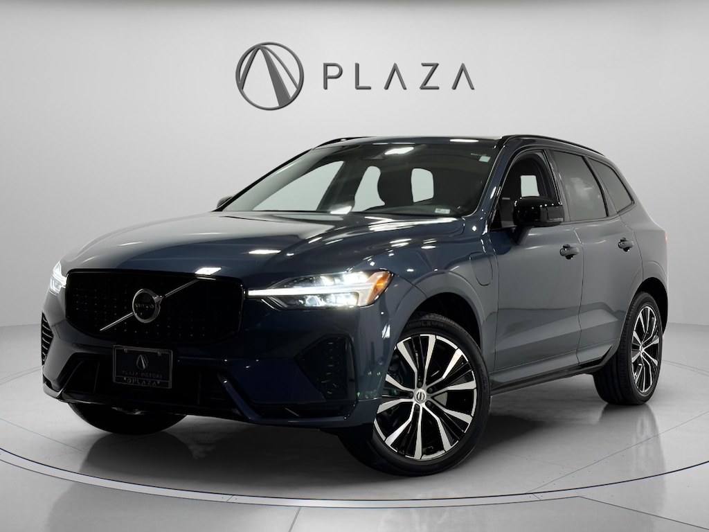 Used 2023 Volvo XC60 Recharge Plug-In Hybrid Plus Dark SUV