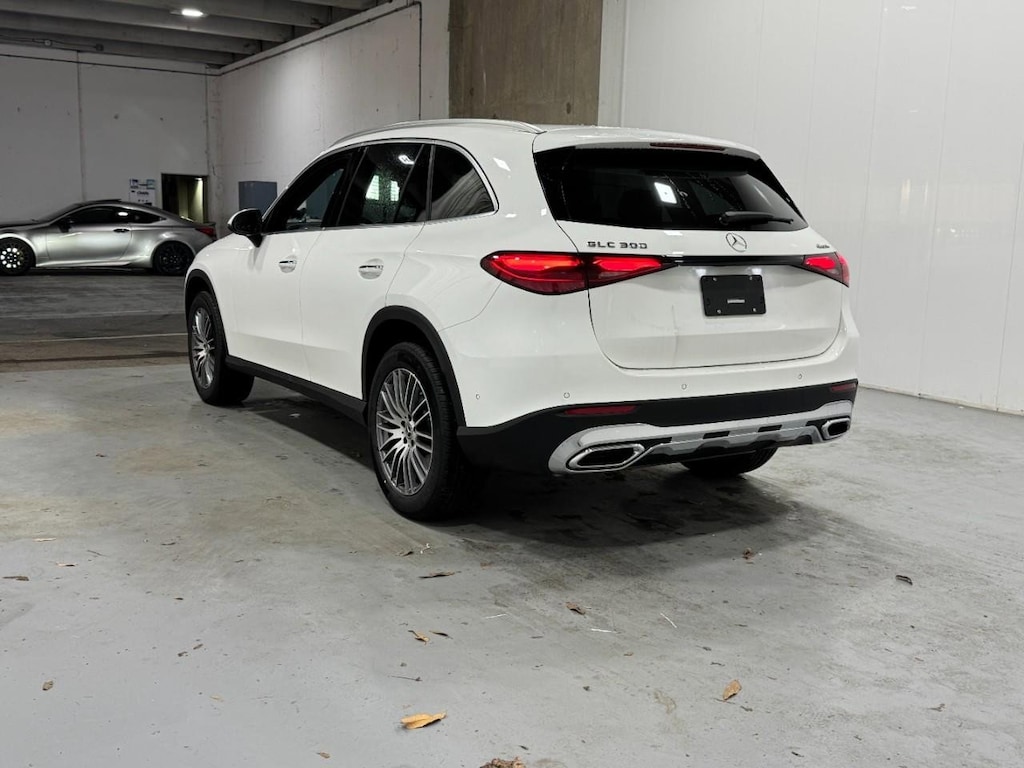 New 2026 Mercedes-Benz GLC 300 4MATIC SUV
