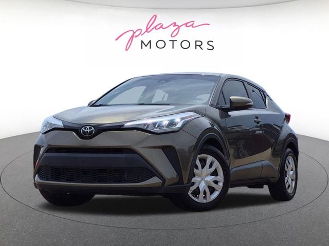 2021 Toyota C-HR LE's photo