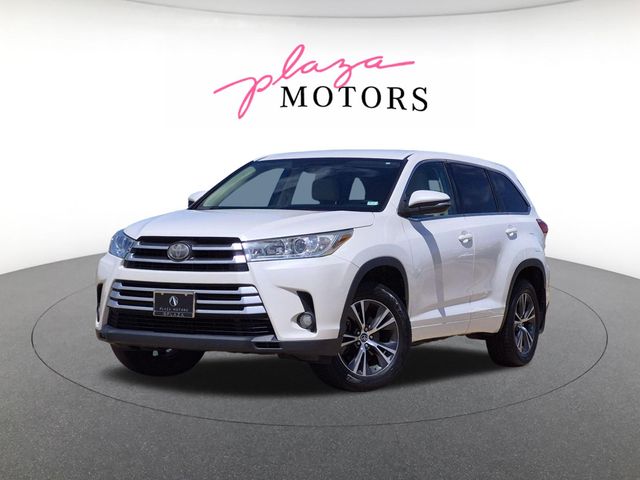 2017 Toyota Highlander LE Plus