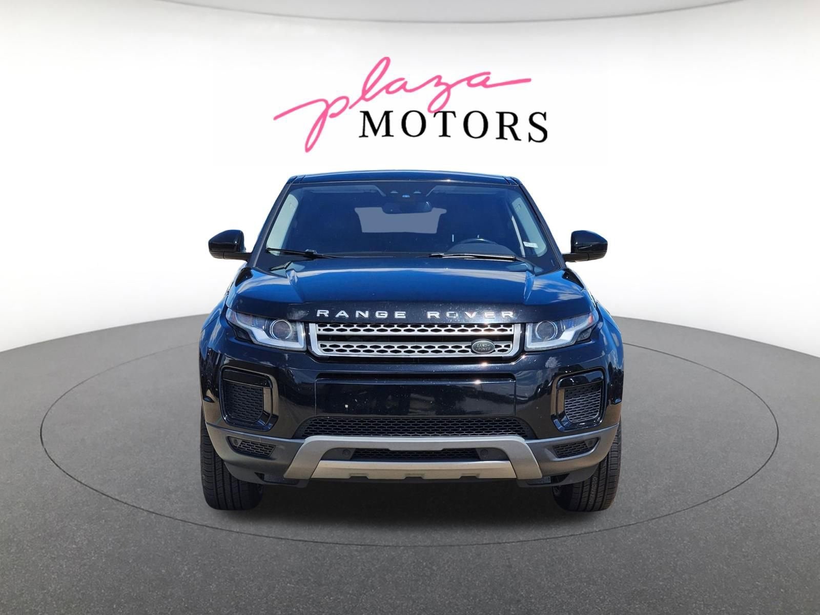 Used 2018 Land Rover Range Rover Evoque SE with VIN SALVP2RX8JH292232 for sale in Creve Coeur, MO