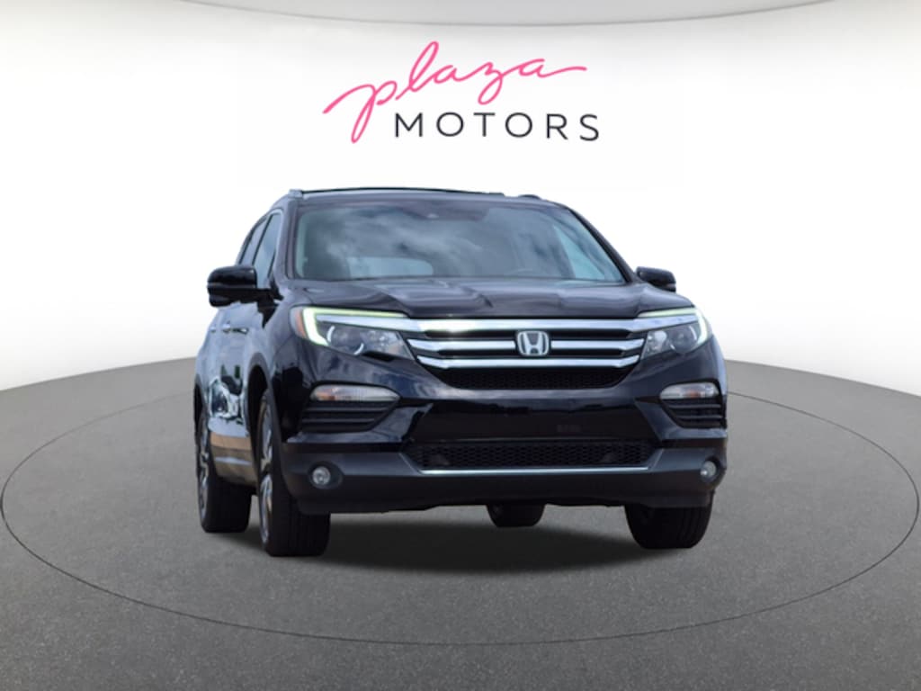 Used 2018 Honda Pilot Touring AWD SUV