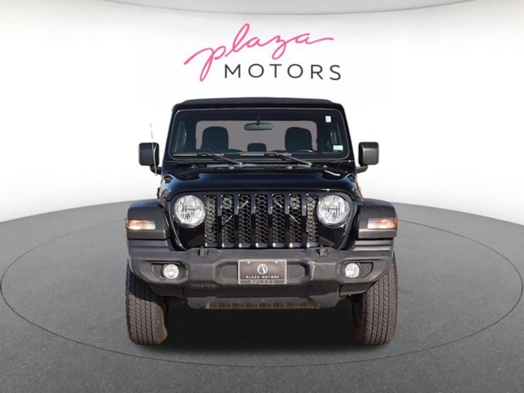Used 2020 Jeep Gladiator Sport Truck Crew Cab