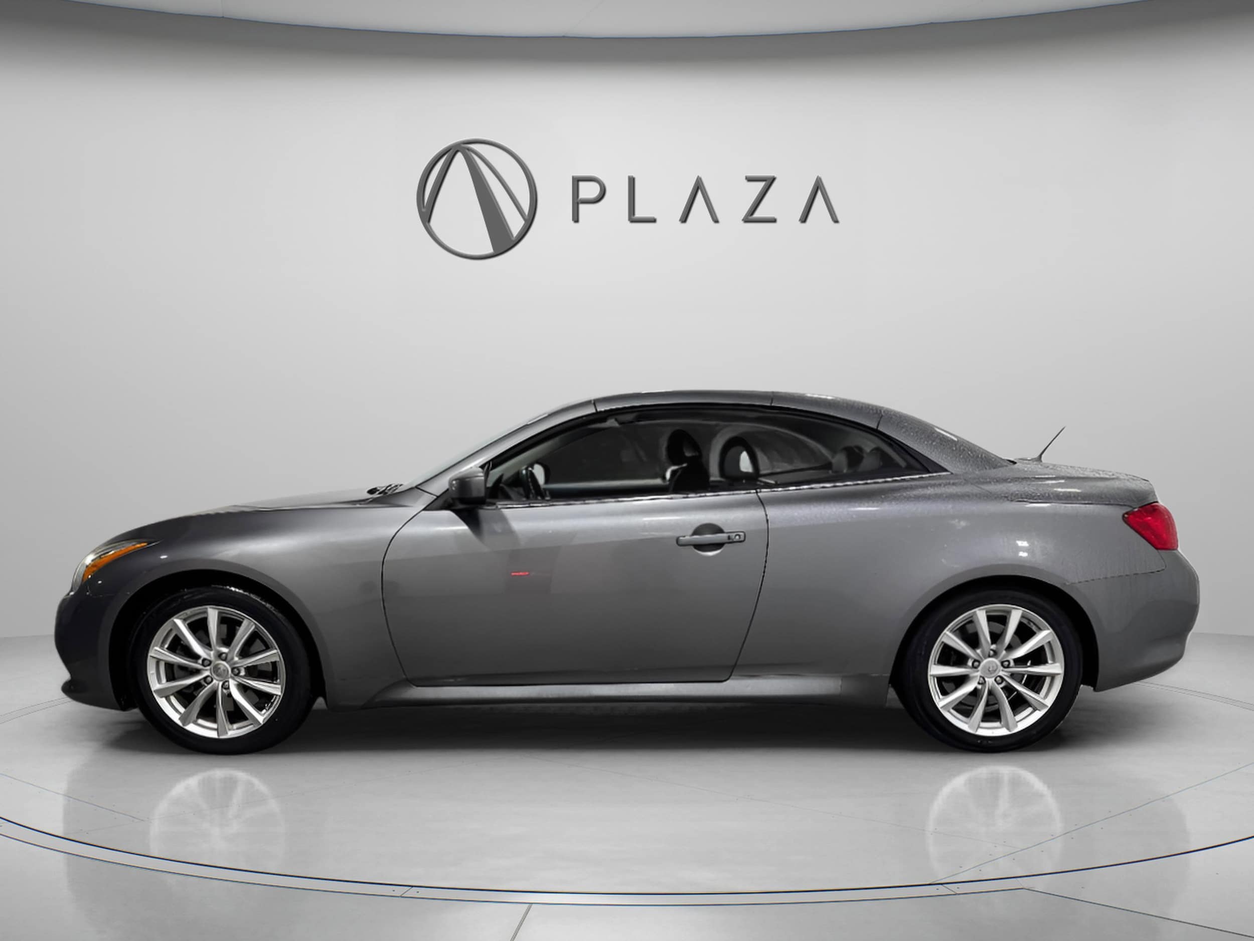 Used 2013 INFINITI G Convertible  with VIN JN1CV6FE8DM772560 for sale in Creve Coeur, MO