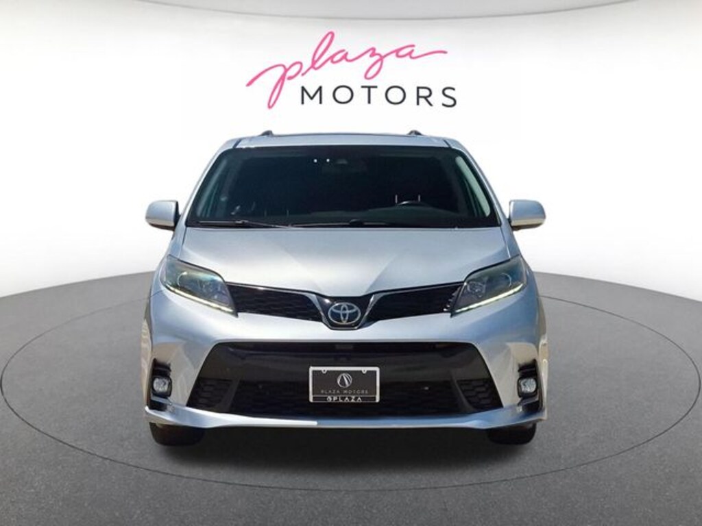 Used 2020 Toyota Sienna SE 8 Passenger Van