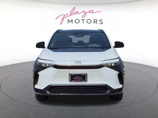 Used 2024 Toyota bZ4X XLE with VIN JTMABACA5RA089676 for sale in Creve Coeur, MO