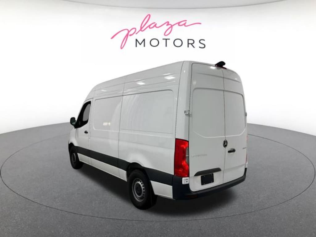 New 2026 Mercedes-Benz Sprinter 2500 Standard Roof 4-Cyl Diesel Van Cargo Van