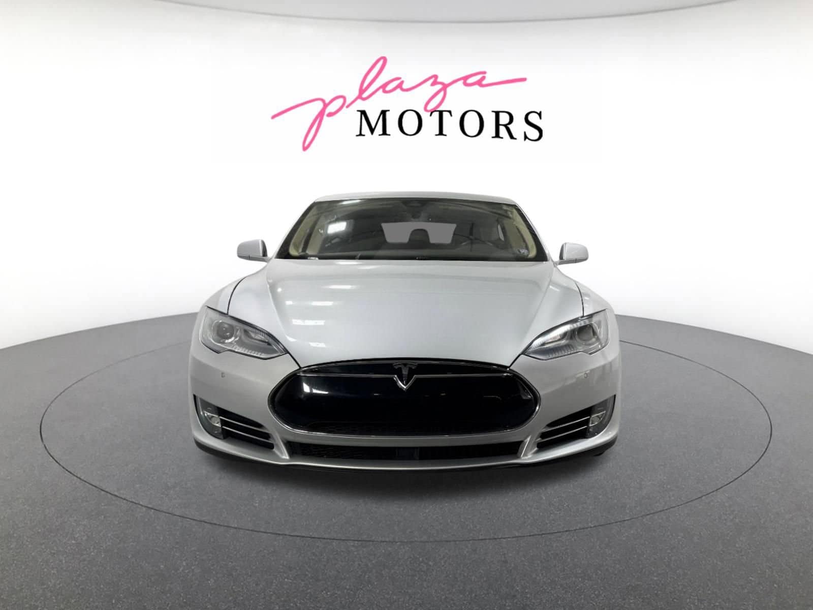 Used 2015 Tesla Model S S with VIN 5YJSA1H20FF081321 for sale in Creve Coeur, MO