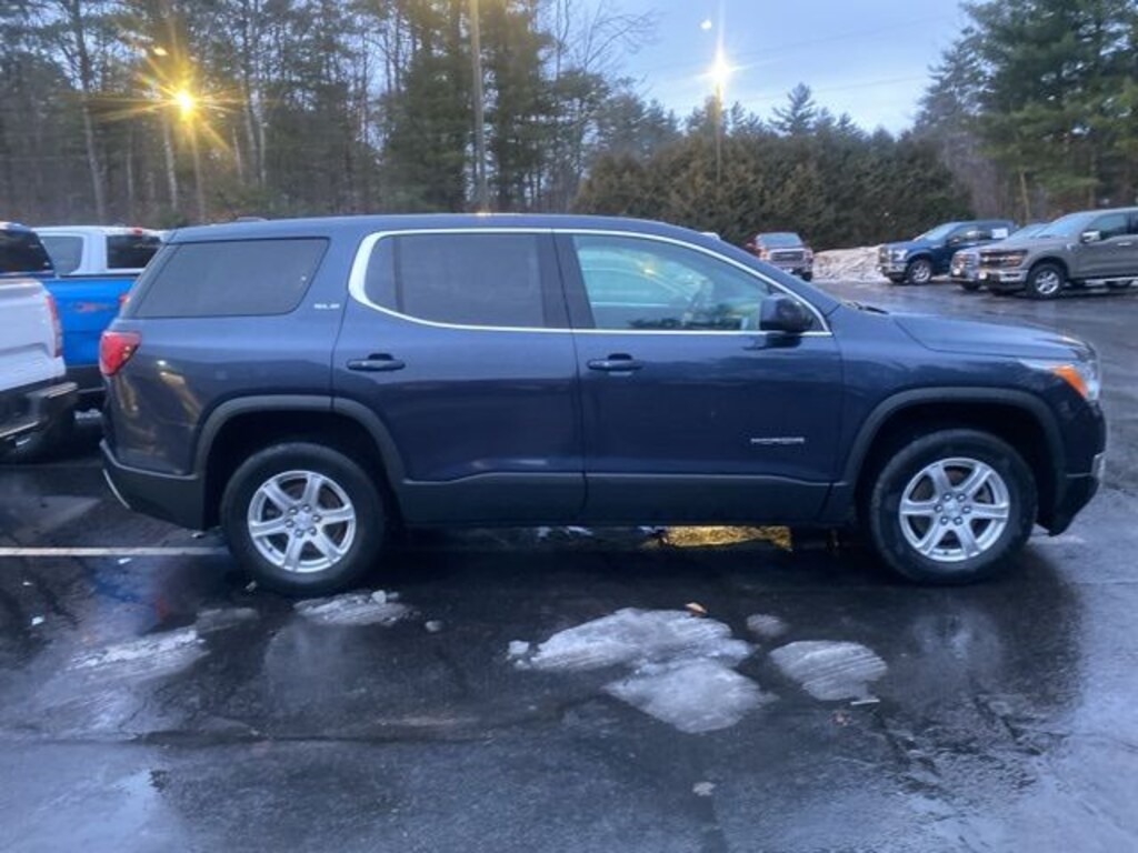 Used 2019 GMC Acadia SLE-1 SUV
