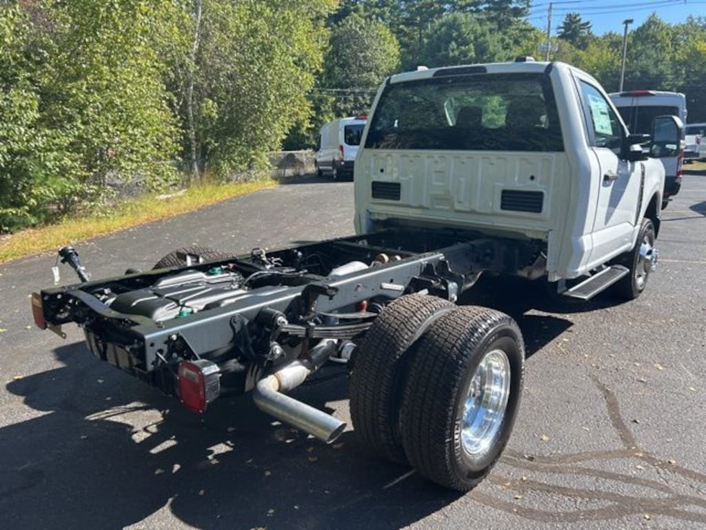 New 2026 Ford F-350SD TRUCK