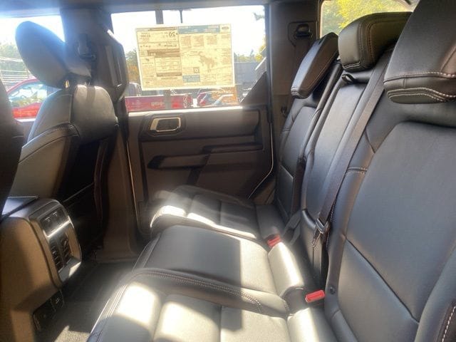 2025 Ford Bronco 4-Door Outer Banks - Photo 20