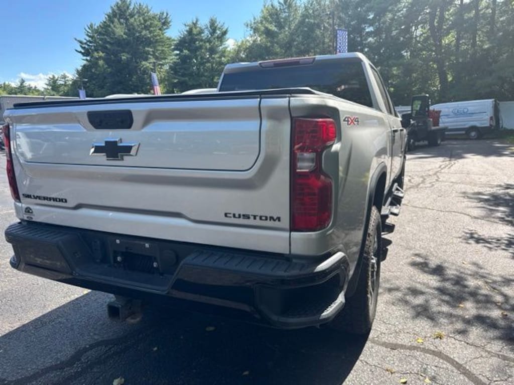 Used 2022 Chevrolet Silverado 2500 HD Custom Truck Crew Cab