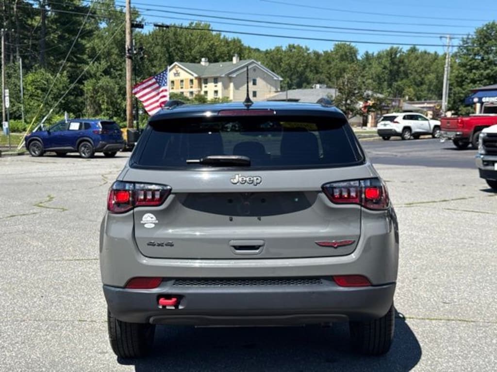 Used 2022 Jeep Compass Trailhawk SUV