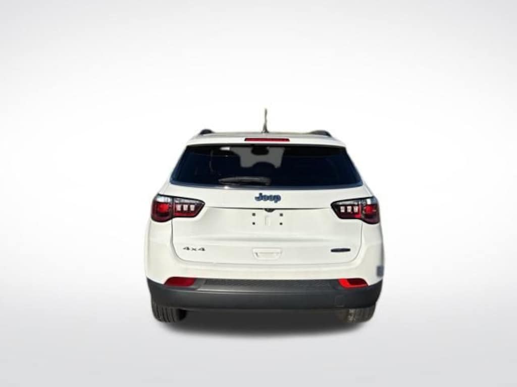 Used 2022 Jeep Compass Latitude Lux SUV