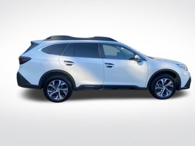 2022 Subaru Outback Limited XT photo 2