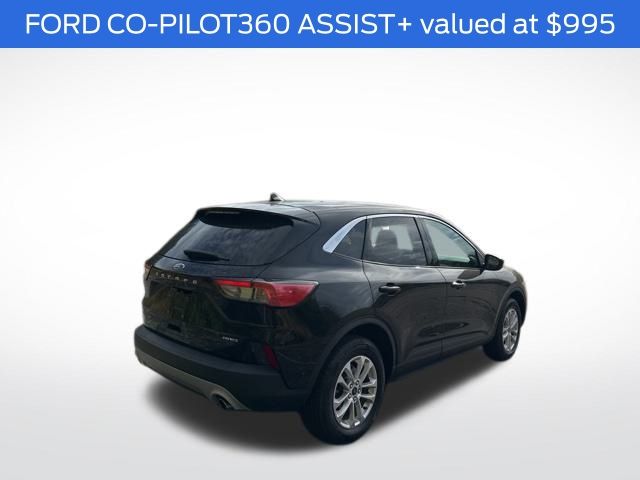 2022 Ford Escape SE photo 2