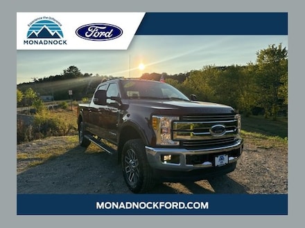 2017 Ford F-350 Lariat Truck Crew Cab