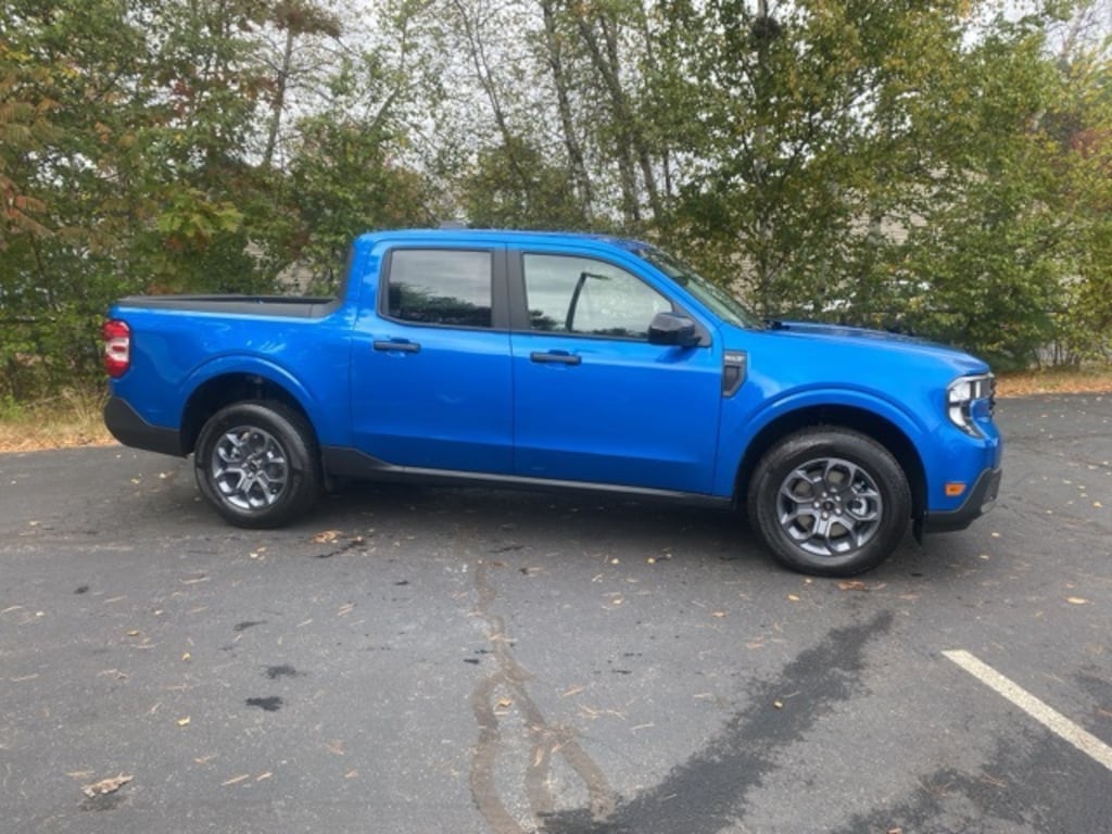 New 2025 Ford Maverick XLT TRUCK