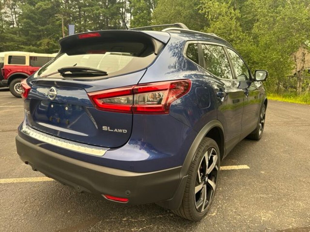 Used 2022 Nissan Rogue Sport SL SUV