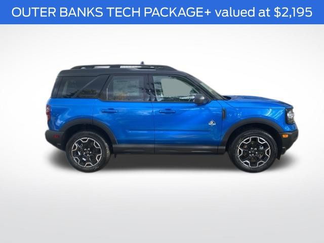 2025 Ford Bronco Sport Outer Banks photo 2