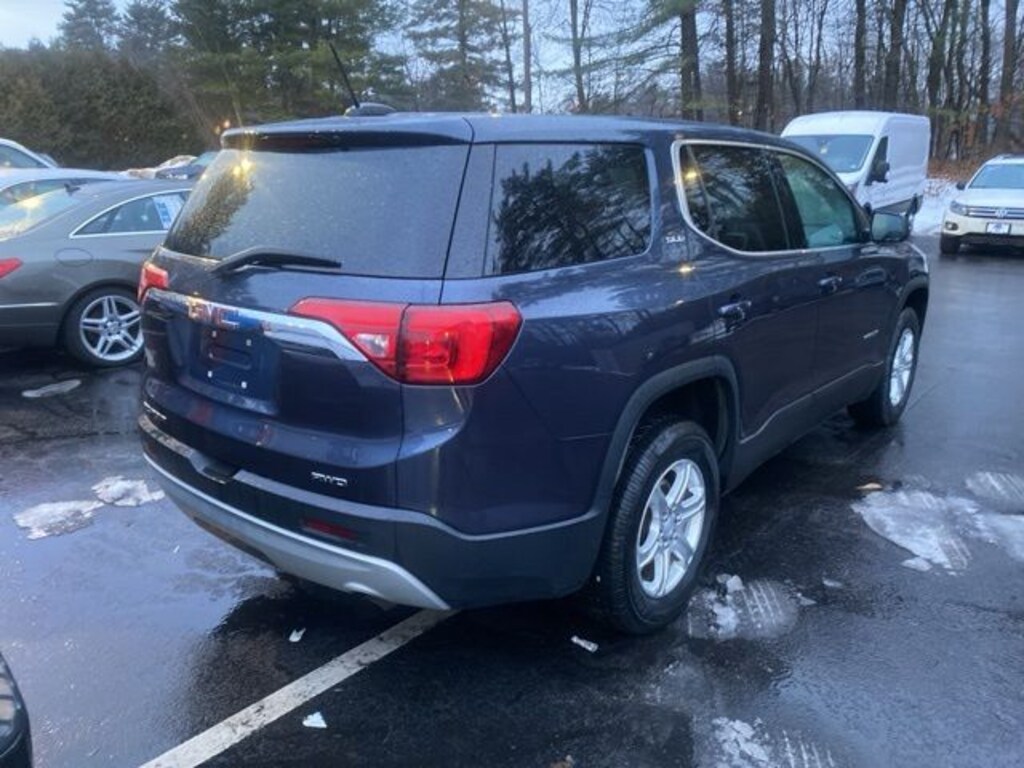 Used 2019 GMC Acadia SLE-1 SUV