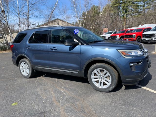 2018 Ford Explorer XLT photo 3