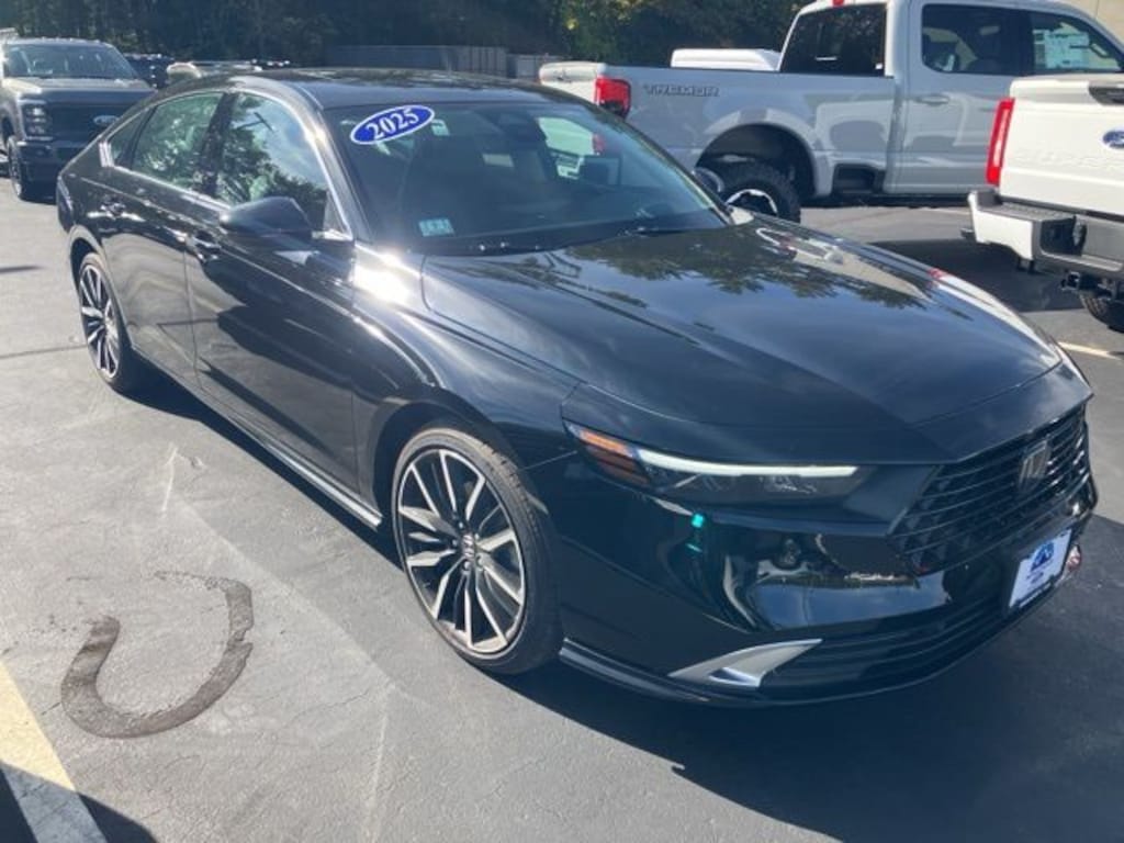 Used 2025 Honda Accord Hybrid Touring Sedan