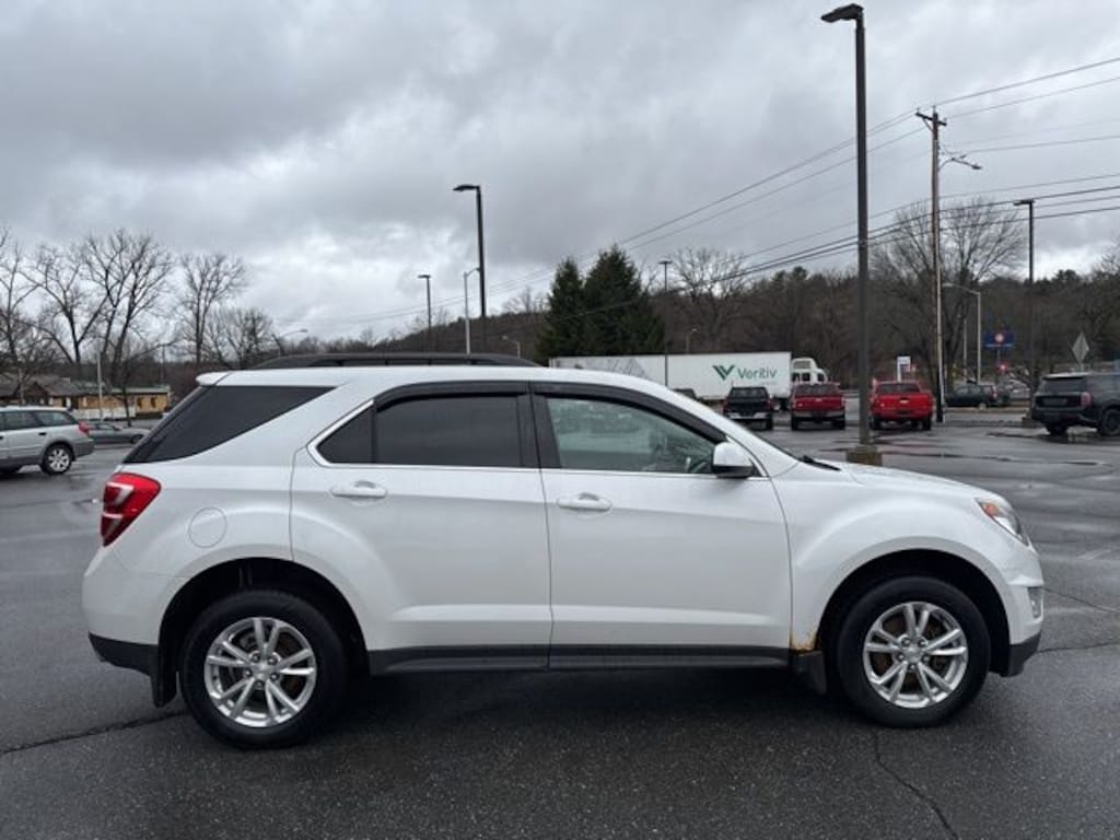 Used 2017 Chevrolet Equinox LT SUV