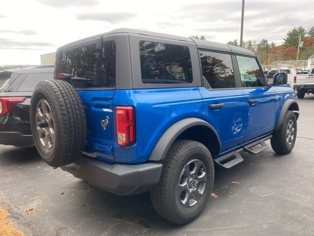2024 Ford Bronco Big Bend photo 2