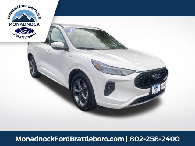 2024 Ford Escape ST-Line Select's photo
