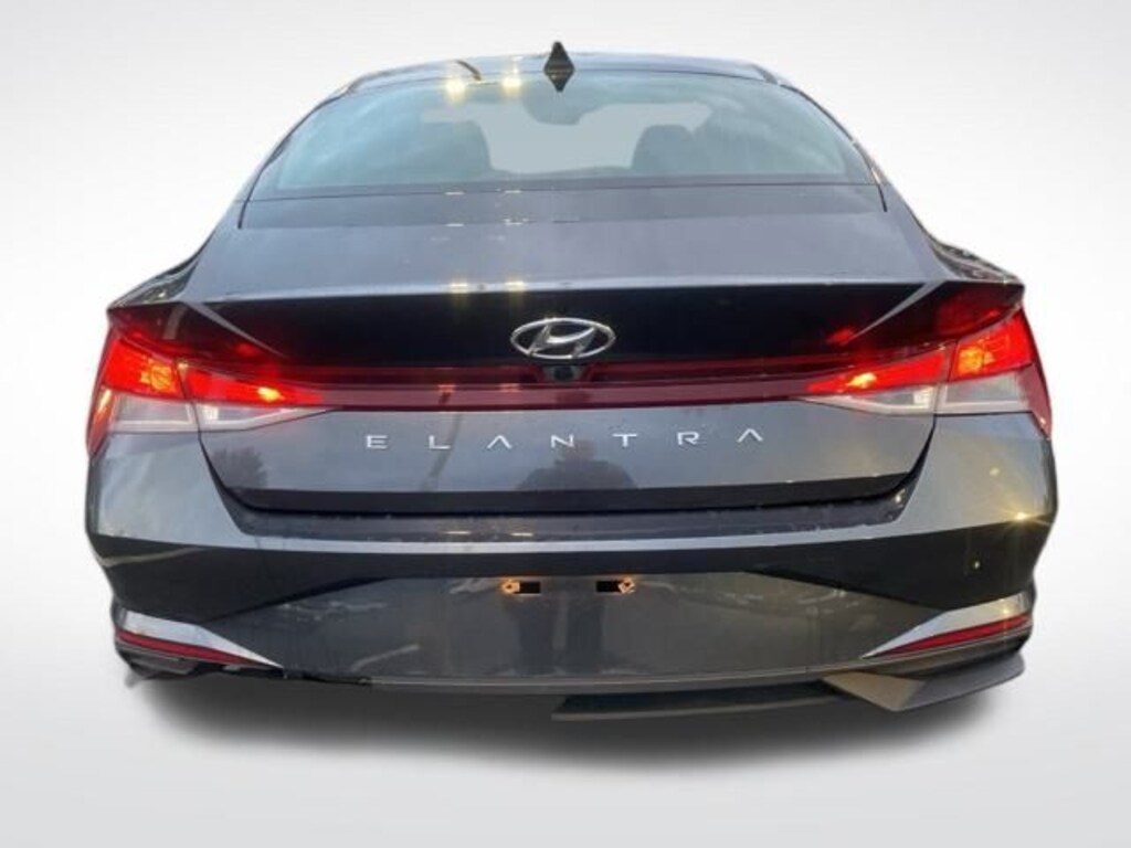 Used 2021 Hyundai Elantra SEL Sedan