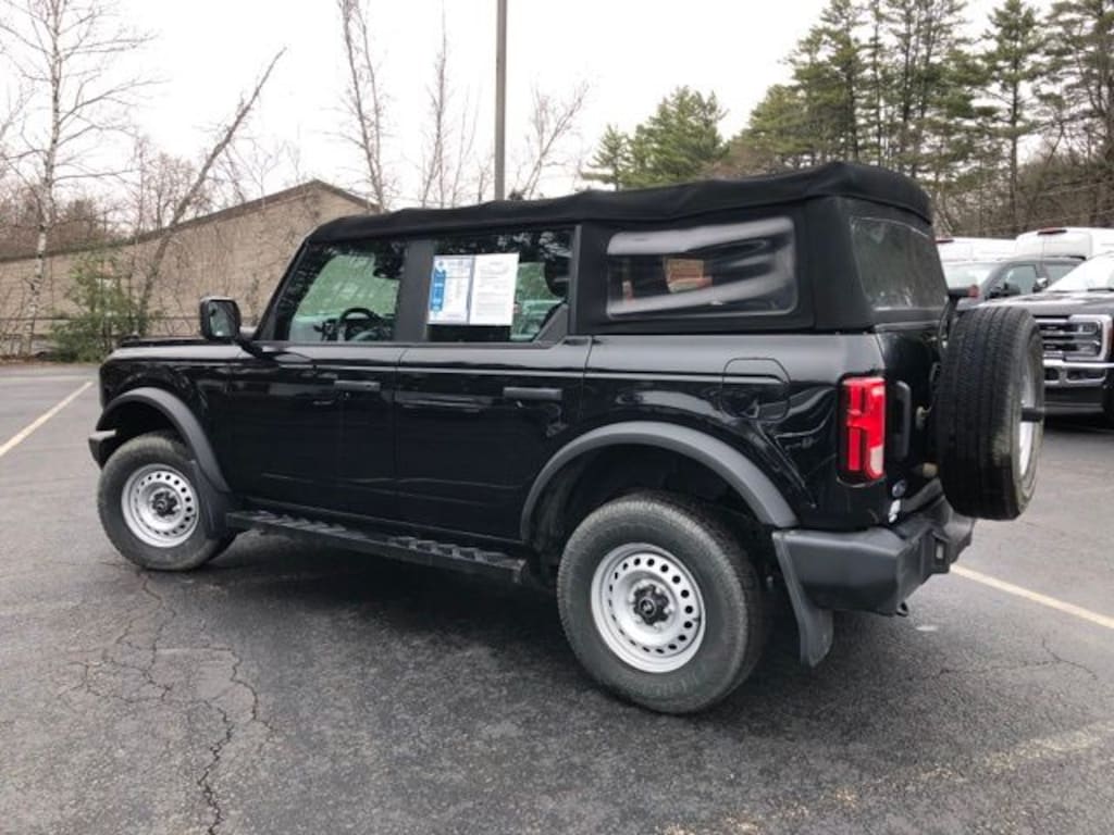 Used 2022 Ford Bronco Base SUV