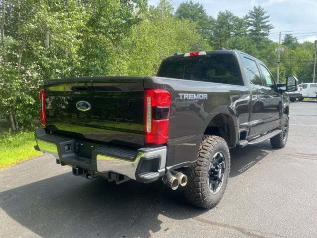 New 2025 Ford F-250SD TRUCK