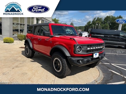 2024 Ford Bronco Black Diamond SUV