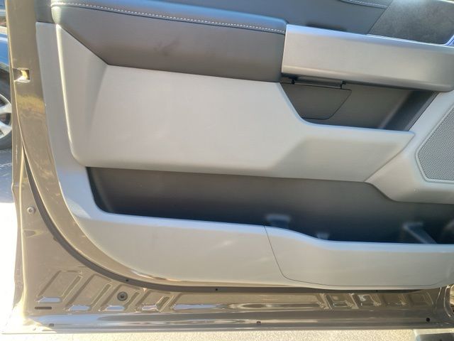 2025 Ford F-150 XLT - Photo 10